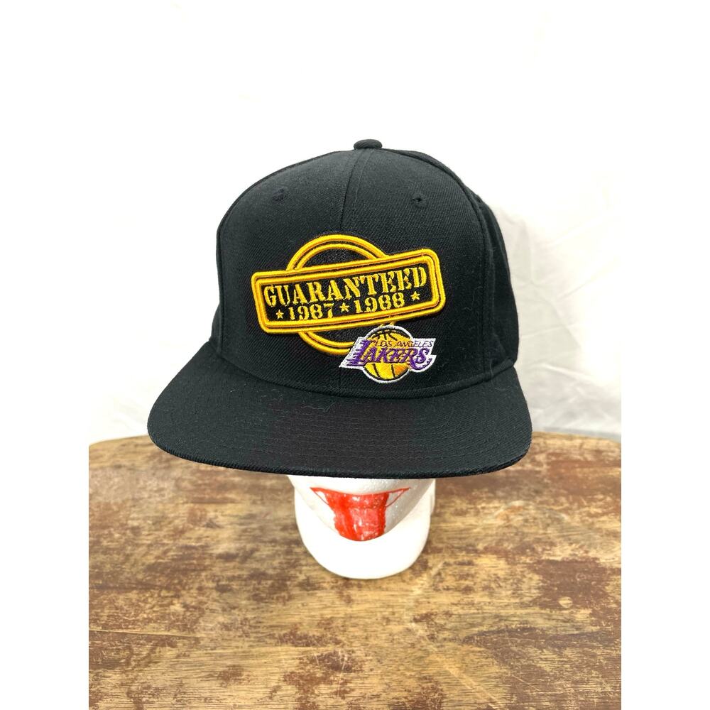 LA Lakers Mitchell & Ness Snapback Hat Black